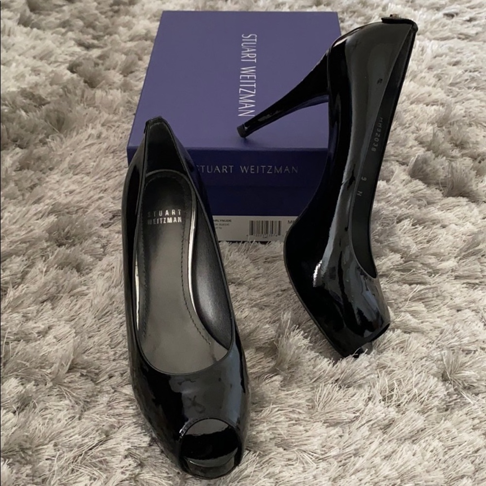 Stuart Weitzman black pumps